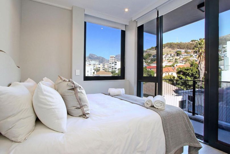 1 Bedroom Apartment at 35 on Main Apartment, Cape Town - imaginea 1