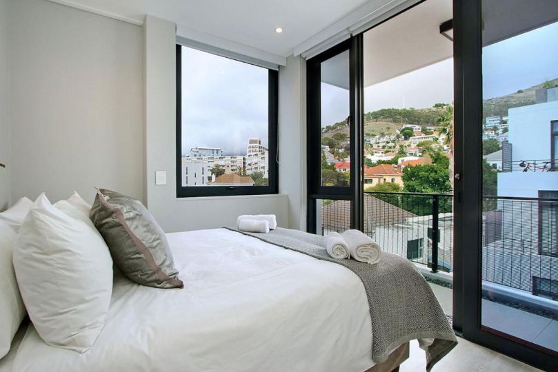1 Bedroom Apartment at 35 on Main Apartment, Cape Town - imaginea 8