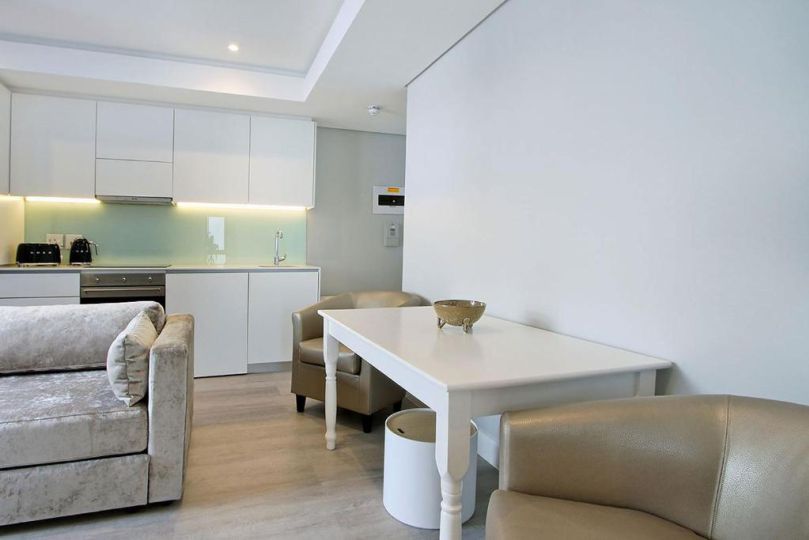 1 Bedroom Apartment at 35 on Main Apartment, Cape Town - imaginea 18