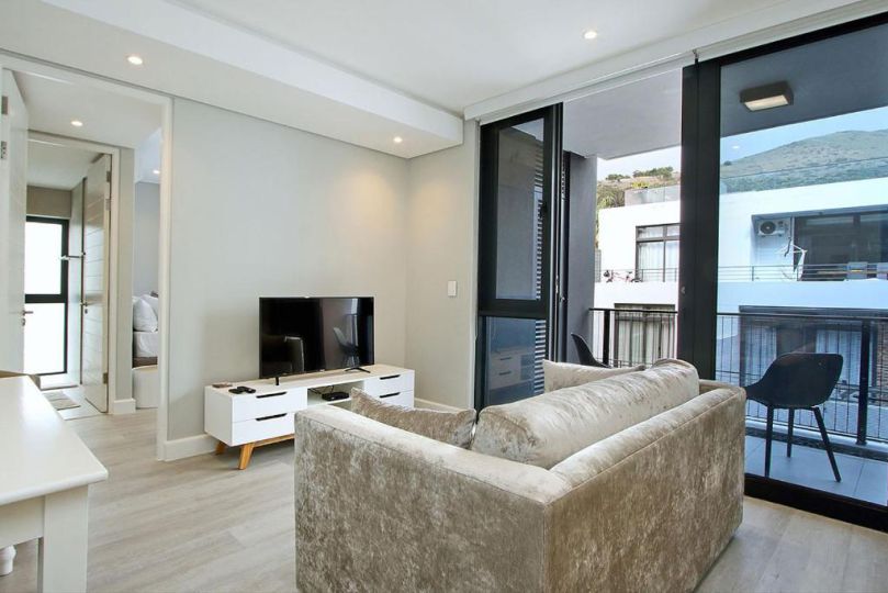 1 Bedroom Apartment at 35 on Main Apartment, Cape Town - imaginea 12