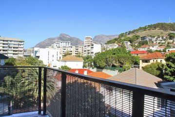1 Bedroom Apartment at 35 on Main Apartment, Cape Town - 3