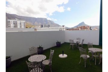 1 on Albert Building Apartment, Cape Town - 3