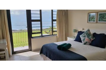 10 Seaverge Apartment, Port Edward - 1
