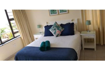 10 Seaverge Apartment, Port Edward - 3