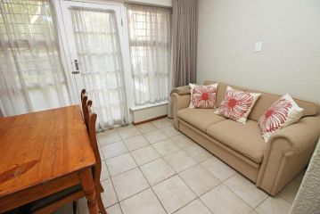 10 van der Westhuizen Apartment, Durbanville - 4