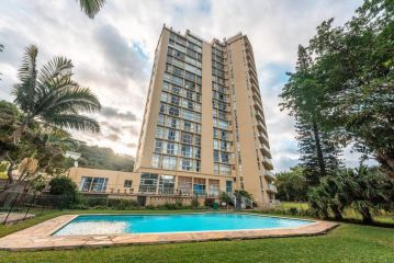 1002 La Ballito-trendy apartment with endless view Apartment, Ballito - 3