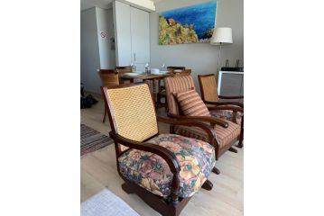 101Infinity Apartment, Bloubergstrand - 5