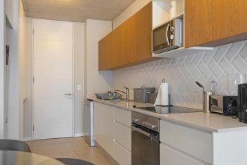 105 On KOI by HostAgents Apartment, Ballito - 5