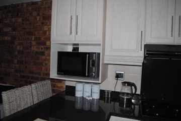 11 Coral Sands Apartment, Scottburgh - 4