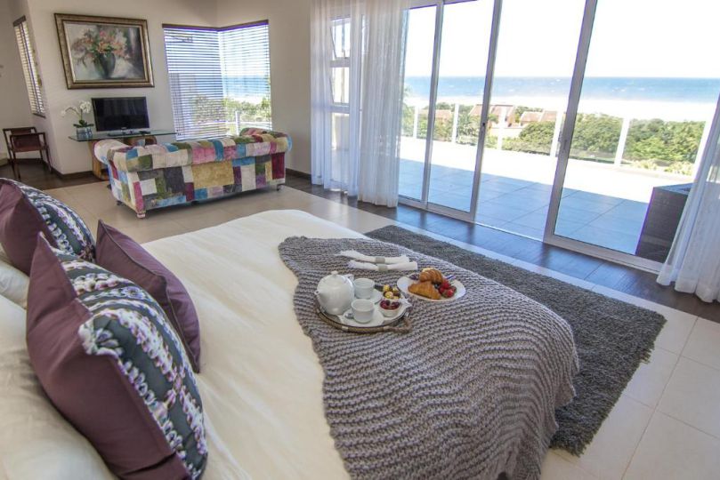 11 on Fairway Beach Villa, Southbroom - imaginea 2