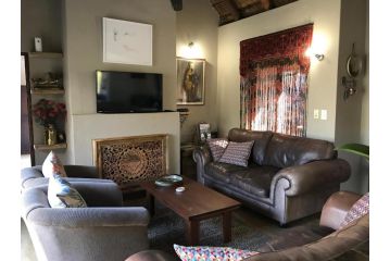 11 Raptors Lodge Apartment, Hoedspruit - 1