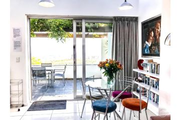 121 Ocean View Drive Studio Apartment, Cape Town - 3