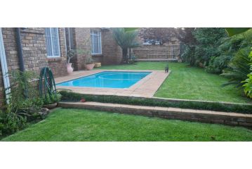 Hornbill Helipad Guest house, Centurion - 2