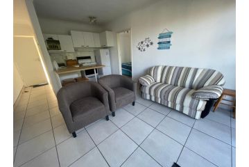 127 Hermanus Beach Club Apartment, Hermanus - 1