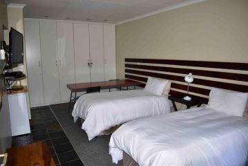 13 Hobson Guest house, Secunda - 1