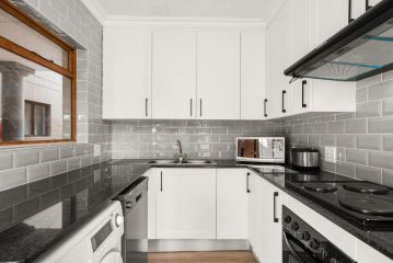 13 Monte Sereno Apartment, Johannesburg - 1