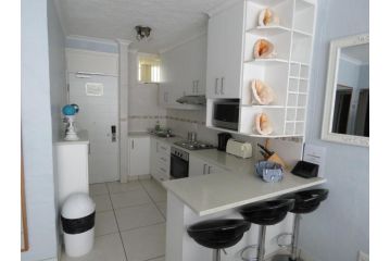 130 BREAKERS RESORT HOTEL Umhlanga Hotel, Durban - 1