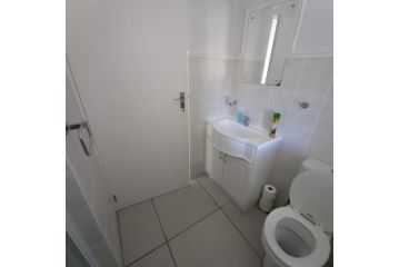 1304 on Langebaan Golf Estate Guest house, Langebaan - 3