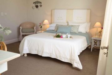 138 Marine Beachfront Guesthouse Guest house, Hermanus - 1