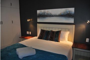 14 Cluster House & Studio Apartment, George - 4