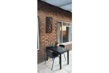 14 Stratos Apartment, Nelspruit - 2
