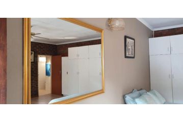 14 Stratos Apartment, Nelspruit - 5
