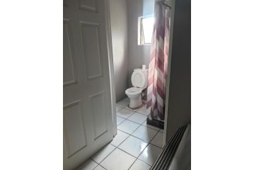 14th avenue lodge Guest house, Boksburg - 4
