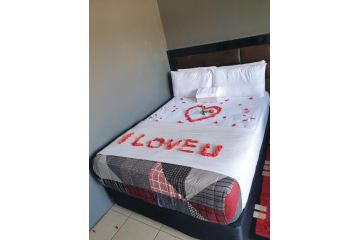 14th avenue lodge Guest house, Boksburg - 2