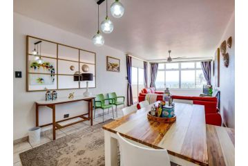 15 SEA LODGE Apartment, Durban - 2