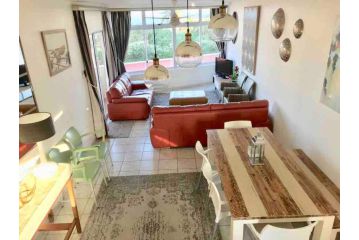 15 SEA LODGE Apartment, Durban - 5