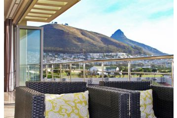 15 @ Villa Marina - Mouille Point Apartment, Cape Town - 2
