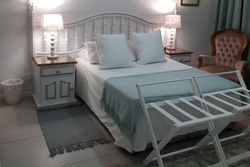 16 Flame@ Supertubes, Luxury room, Jeffreys Bay Apartment, Jeffreys Bay - 3