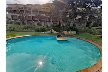 16 Mallorca Umdloti Beachfront Magic Apartment, Umdloti - 1