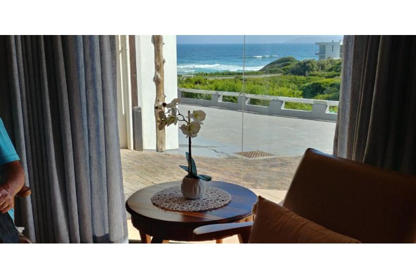 16 Mare Nostrum, "Sweet Sixteen" Guest house, Keurboomstrand - imaginea 20