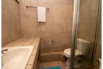 17 Kylanga Apartment, Durban - 5