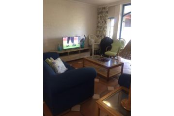 17 MONTEGO BAY CARIBBEAN ESTATES Apartment, Port Edward - 4