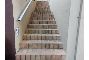 17 Siesta Apartment, Ballito - 1