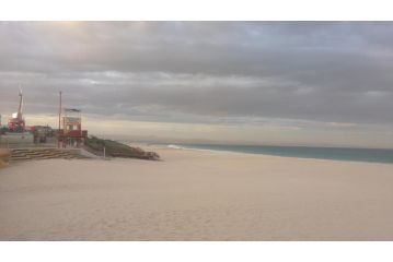 18 Neptunes Terrace Apartment, Jeffreys Bay - 1