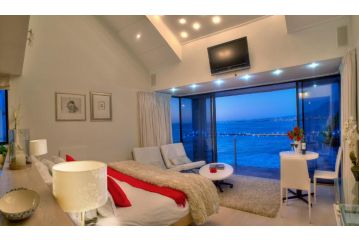 185 on BEACH Boutique Suites Apartment, Gordonʼs Bay - 4