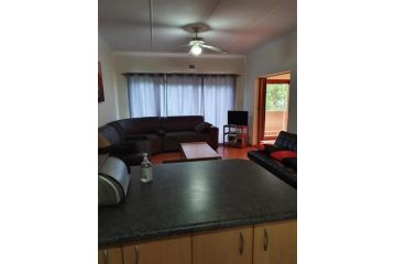 19 Eden Palms, Palm Beach Apartment, Port Edward - 4