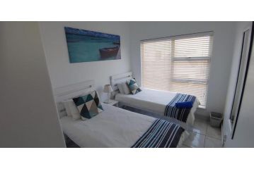 19 Tontiki Apartment, Ballito - 1
