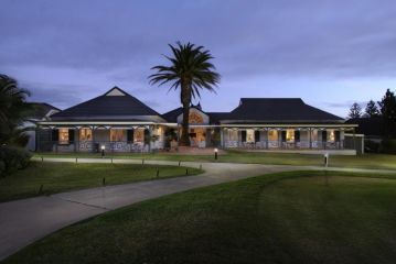 19th Hole Guest Lodge - Golfers paradise Bed and breakfast, Hermanus - 2