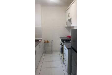 2-bedroom apartment in Morningside Apartment, Durban - 3