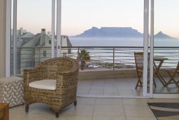 2 Bedroom apartment with Breathtaking Views! Apartment, Cape Town - 1