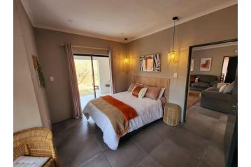 2 Bedroom Bush Villa close to the Kruger Villa, Marloth Park - 1