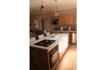 2 Bedroom Bush Villa close to the Kruger Villa, Marloth Park - 3