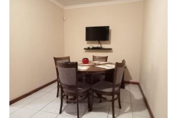 Hadeda Cottage Apartment, Johannesburg - 4