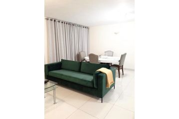 2 bedroom Fully Furnished Apartment, Morningside, Sandton, Johannesburg Apartment, Johannesburg - 5