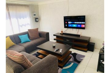 2 Bedroom house Apartment, Polokwane - 4