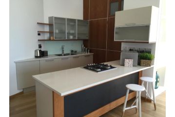 2 Bedroom Louise in Mutual Heights Apartment, Cape Town - 1